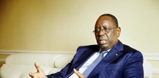 Flash/UA: Entretien de Macky Sall avec Emmanuel Macron