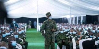 Paul Kagame a réuni son États-major militaire cet après-midi !