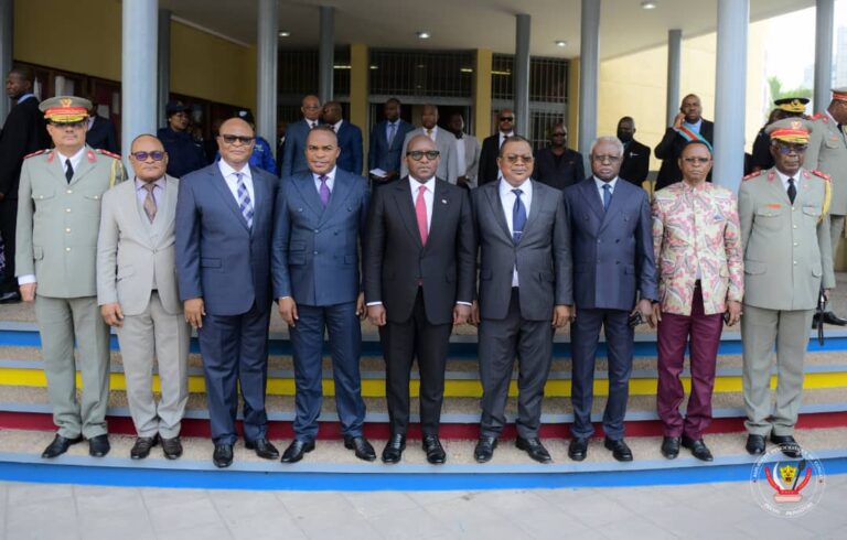 Sama Lukonde a présidé la cérémonie d’ouverture solennelle de l’Assemblée générale du Conseil Supérieur de la Magistrature à la Cour de Cassation 1 Sama Lukonde a présidé la cérémonie d’ouverture solennelle de l’Assemblée générale du Conseil Supérieur de la Magistrature à la Cour de Cassation 1