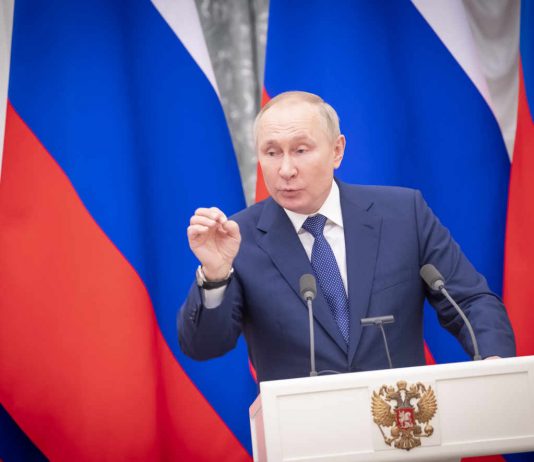La Russie inflige à Apple une amende de 33 900 dollars pour un refus de stocker des données sur les serveurs russes !