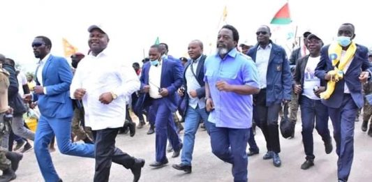 Coup d’Etat contre Félix Tshisekedi : le FCC met en garde contre la distraction !