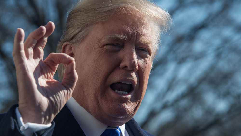le-president-americain-donald-trump-s-adresse-a-la-presse-a-la-maison-blanche-a-washington-le-16-decembre-2017_5993598