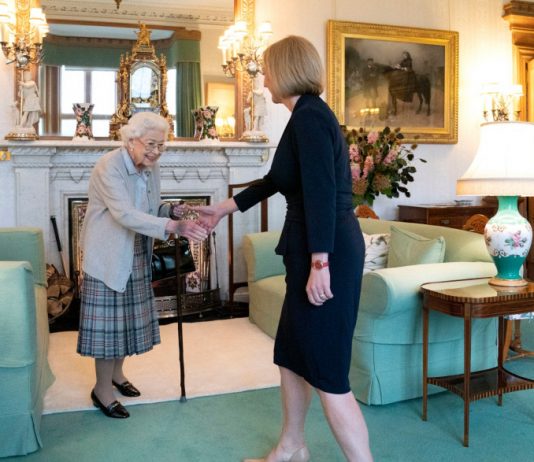 Royaume-Uni : La Reine Elizabeth II est décédée dans son château de Balmoral en Ecosse !