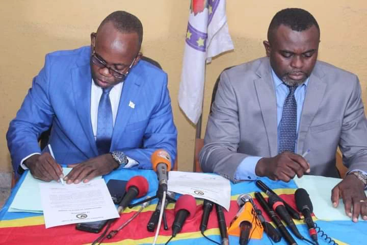 Lamuka : sur fond de divergences, Adolphe Muzito cède la coordination à Martin Fayulu 2 Lamuka : sur fond de divergences, Adolphe Muzito cède la coordination à Martin Fayulu 2