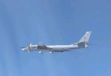 Guerre en Ukraine : deux bombardiers russes interceptés au large de l’Alaska