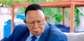UDPS : Après avoir passé une nuit à Makala, Victor Wakwenda vient d’être libéré sur décision de la hiérarchie du parti !