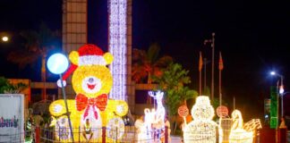 Noël à Kinshasa : décoration de la place de la gare