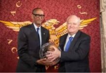 Paul Kagame a reçu un prix de bonne gouvernance à Washington malgré les condamnations fantaisistes !