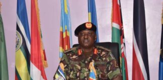 RDC: Le Général-major kenyan Jeff Nyangah, commandant de l’EAC reçu par Félix Tshisekedi