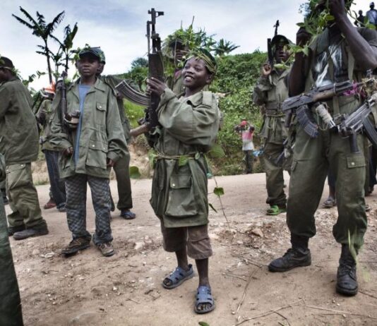 Le Colonel auto-proclamé Mapenzi du NDC-R se rend aux FARDC (Masisi)