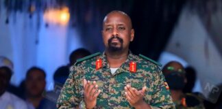 Le fils du président Ougandais Museveni, Muhoozi Kainerugaba lance sa candidature à la présidence !