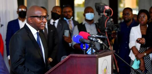 RDC : Le gouvernement instruit les services de sécurité sur la situation dans l’Est et appelle la population au calme !