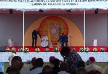 A côté du Pape, Félix Tshisekedi dénonce «les puissances étrangères qui agissent dans l’Est de la RDC avec l’appui direct et lâche du Rwanda»!