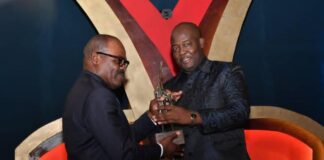 Prix Mwana Mboka 2023 : Nicolas Kazadi plébiscité comme le Ministre le plus performant et le plus réformateur du Gouvernement Sama