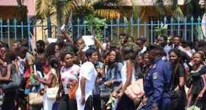 Nord-Kivu : Persistance du M23, des élèves et étudiants réclament des armes pour sauver la patrie contre les agressions extérieures!
