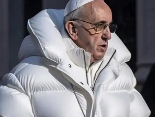 La fausse photo du Pape: l’auteur s’explique