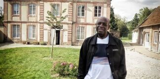 Un prêtre rwandais chassé de l’église catholique par le Pape !