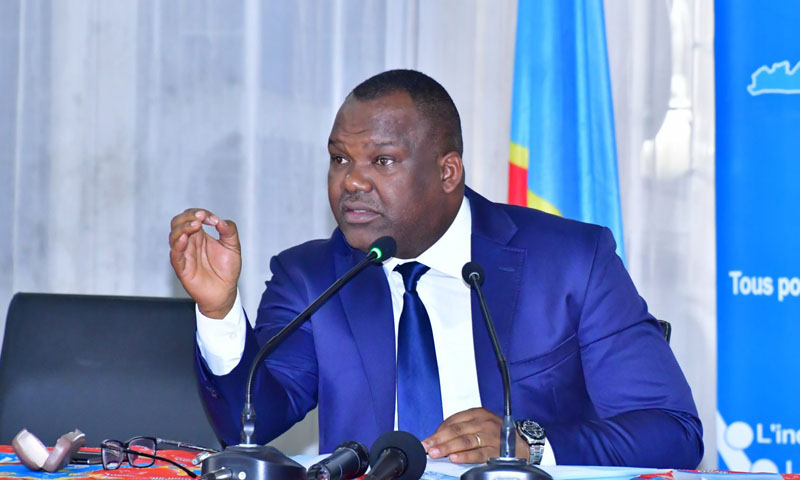 RDC : Corneille Naanga tacle le premier ministre Sama Lukonde ! 1 RDC : Corneille Naanga tacle le premier ministre Sama Lukonde ! 1