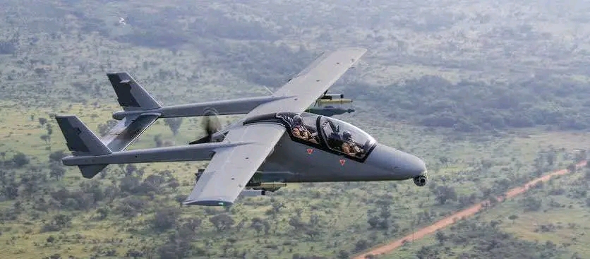 RDC : Félix Tshisekedi dote les FARDC de six avions d'attaque Mwari équipés d'un système de renseignement ! 1 RDC : Félix Tshisekedi dote les FARDC de six avions d'attaque Mwari équipés d'un système de renseignement ! 1