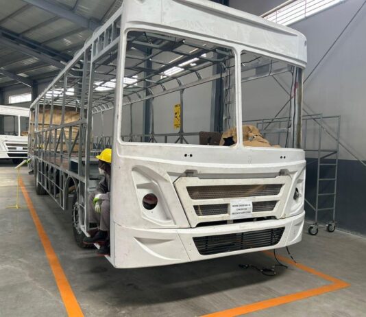 RDC : Suprême Automobile produira des bus Mercedes Benz made in DRC à Kinshasa