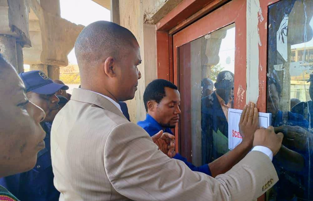 Lubumbashi : Une église scellée par la mairie après une partie du kung-fu entre fidèles ! 1 Lubumbashi : Une église scellée par la mairie après une partie du kung-fu entre fidèles ! 1