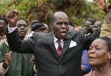 Kenya : un pasteur impliqué dans une affaire de « bébés miraculeux » acquitté