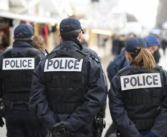 Scandal en Espagne : un élève de 14 ans poignarde 5 personnes dans une école! Élève poignarde