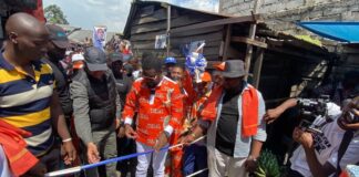 Goma: les oeuvres de Singoma Mwanza et Josué Mufula créent le sourire des habitants proche du marché Nyabushongo