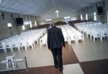 La RDC lance sa police des pasteurs : Fini les miracles bidons et les délivrances indécentes ! rdc, pasteurs, osec,