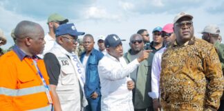 Kananga : Félix Tshisekedi inspecte la « Route de l’Espoir » en plein Noël