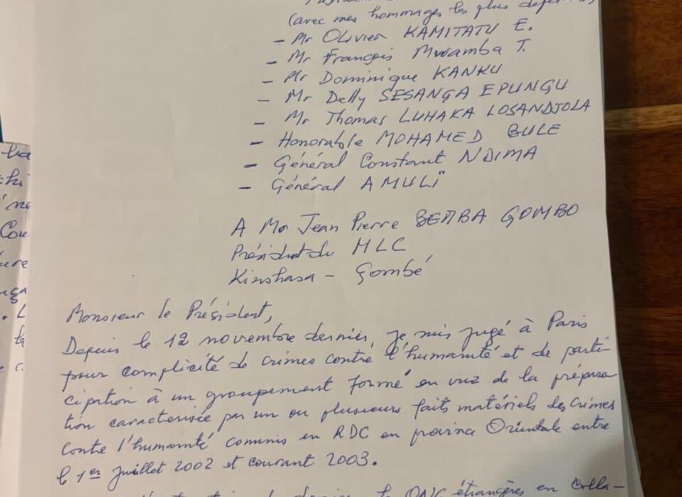 Roger Lumbala, jugé à Paris, implore Jean-Pierre Bemba de témoigner pour le disculper 1