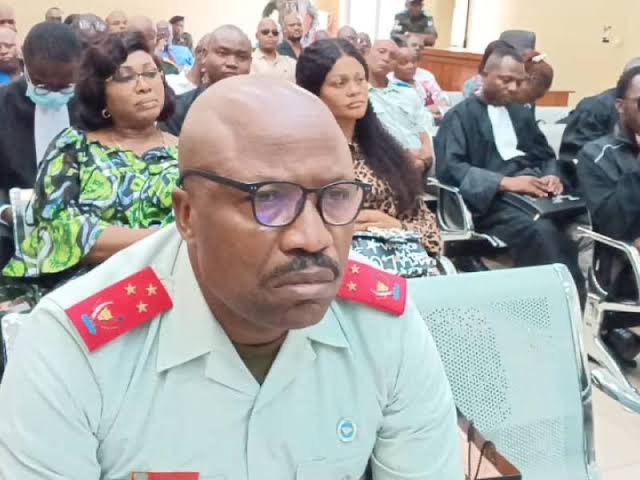 Procès Yav : présenté comme cible du Rwanda, l’ex-patron de la 3ᵉ zone de défense contre-attaque devant la Haute Cour militaire 1 Procès Yav : présenté comme cible du Rwanda, l’ex-patron de la 3ᵉ zone de défense contre-attaque devant la Haute Cour militaire 1
