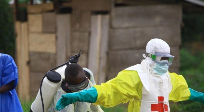 Ebola en RDC : les États-Unis ferment leurs frontières aux voyageurs venant de la RDC