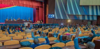 Référendum en RDC : l’opposition claque la porte face au « forcing » de la majorité à l’Assemblée Nationale
