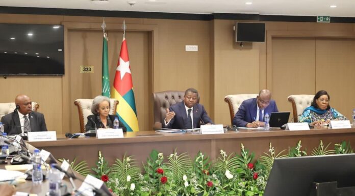 Face à l’impasse sécuritaire en RDC, l’Union africaine évalue sa médiation.